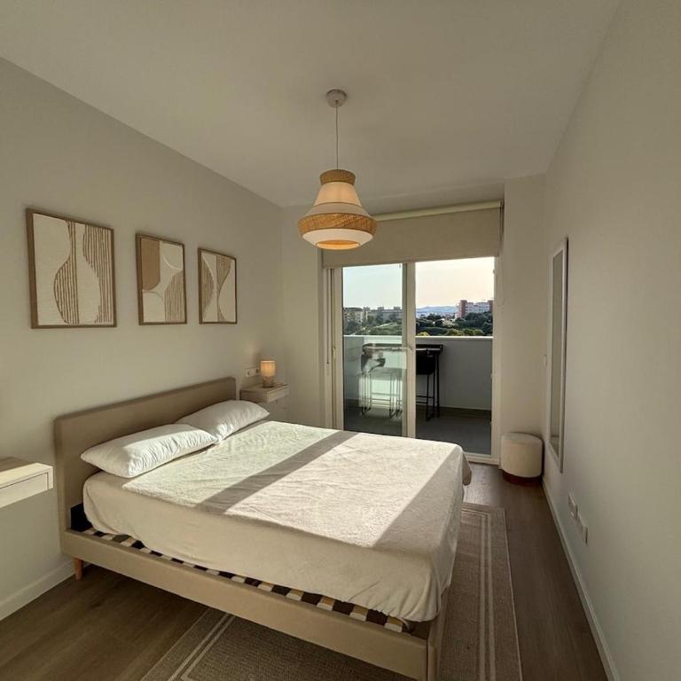 Modern apartment with pool in Estepona - Apartamento de 2 dormitorios - 18