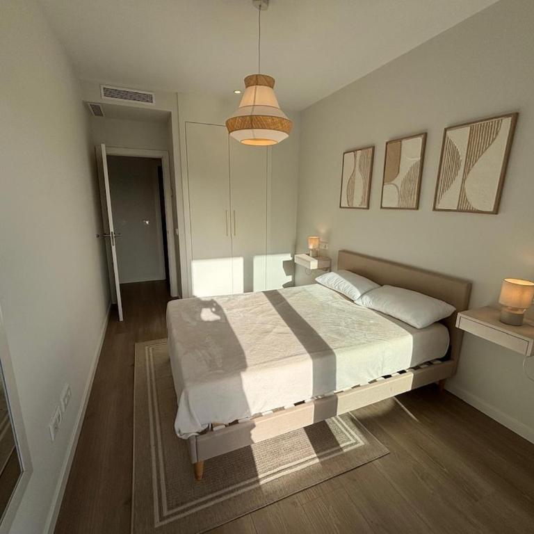 Modern apartment with pool in Estepona - Apartamento de 2 dormitorios - 24