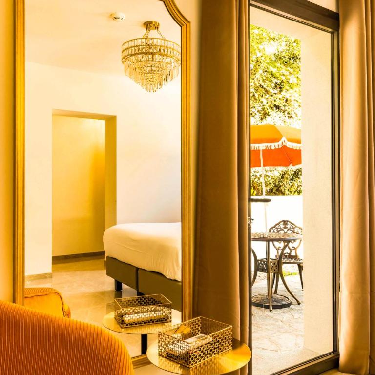 Hôtel Villa Martini - Chambre Double - Vue sur Jardin - 8