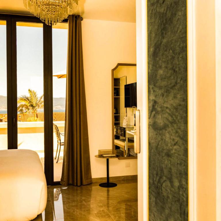 Hôtel Villa Martini - Chambre Double Deluxe avec Balcon - Vue sur Mer - 18