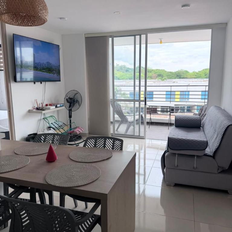 Escape Familiar en Ricaurte Descansa y disfruta - Apartamento de 3 dormitorios - 1