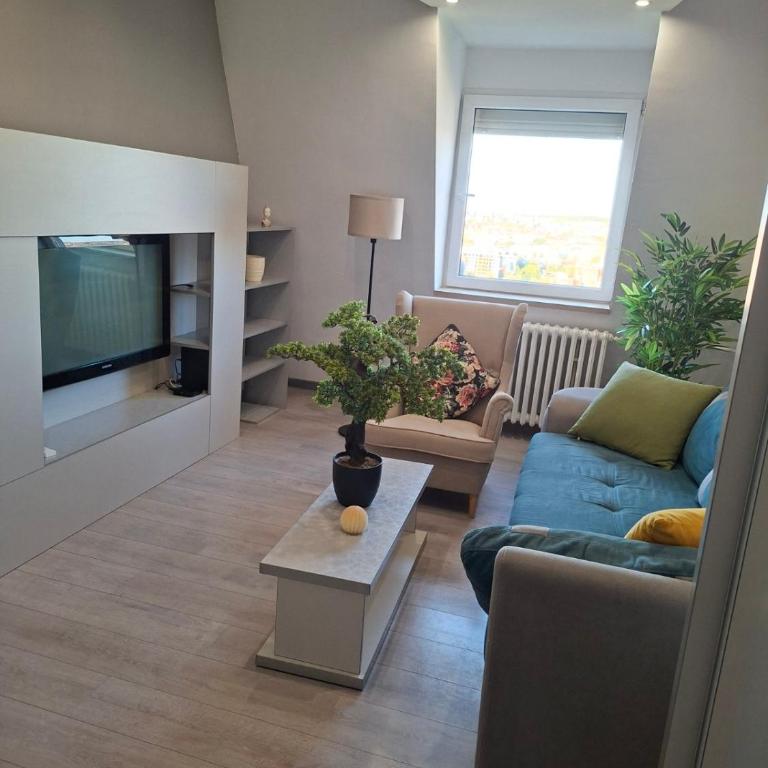 Skyline appartment - Two-Bedroom Apartment - 1