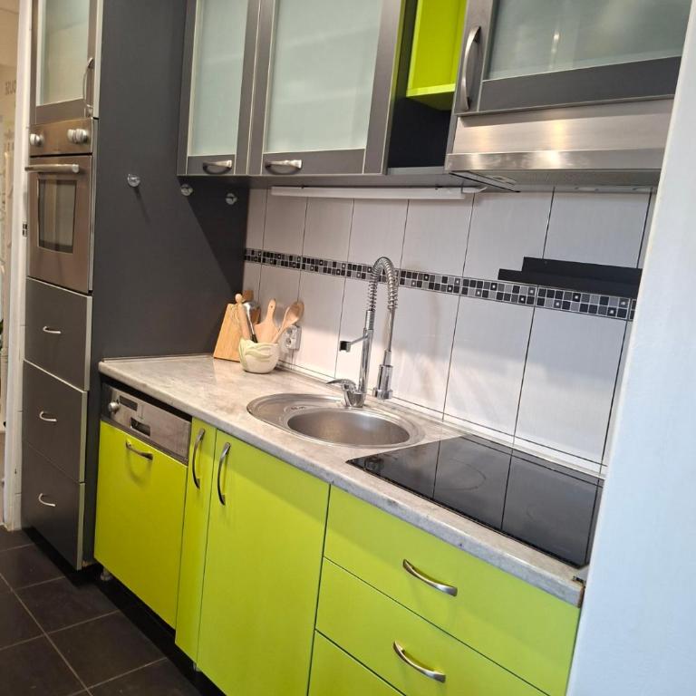 Skyline appartment - Two-Bedroom Apartment - 8
