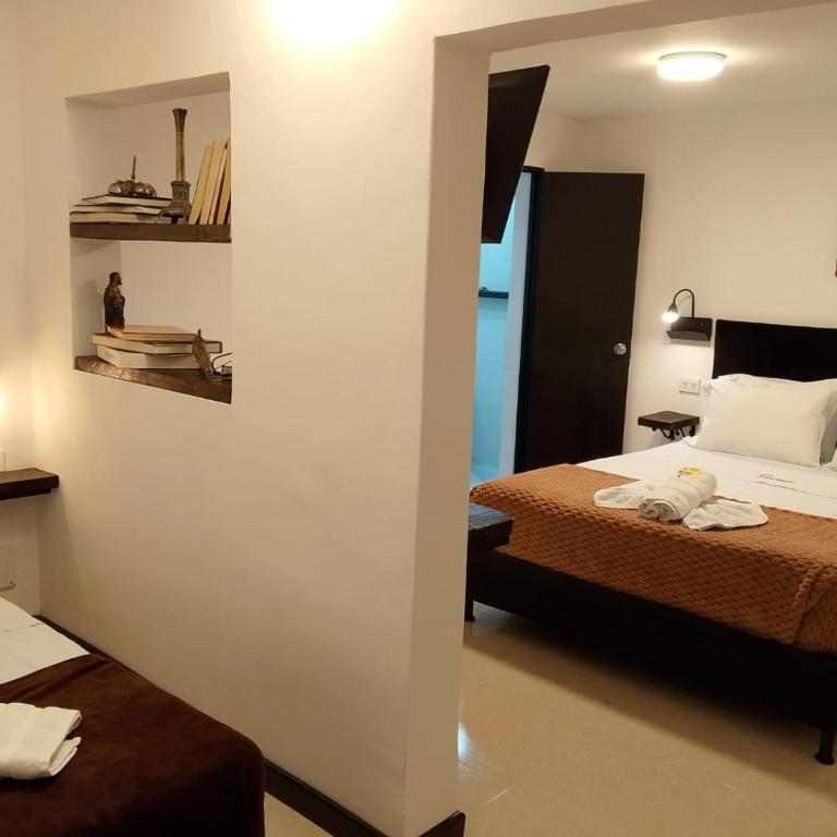 Casa Los Naranjos Hostal - Habitación Triple Clásica - 1