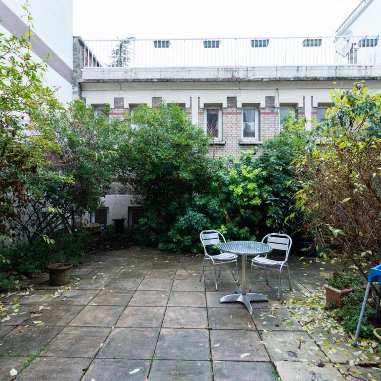 Superbe Logement Chaleureux à Boulogne Billancourt - Appartement - 2