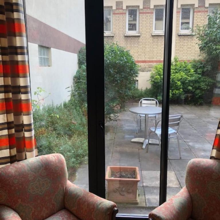 Superbe Logement Chaleureux à Boulogne Billancourt - Appartement - 10