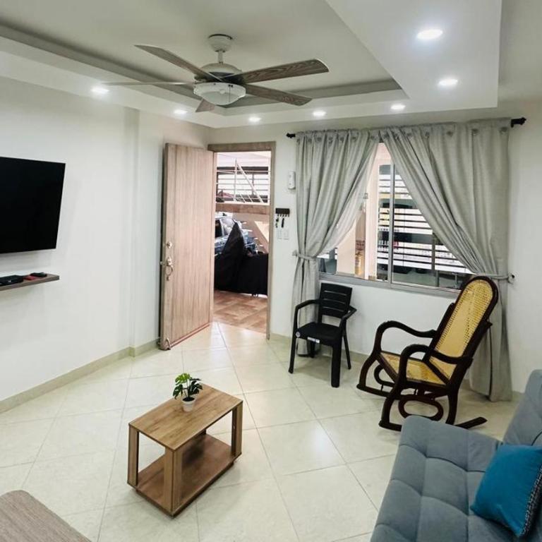 Hermoso Apartamento Vacacional en Gaira Santa Marta - 202 - Apartamento de 2 dormitorios - 6