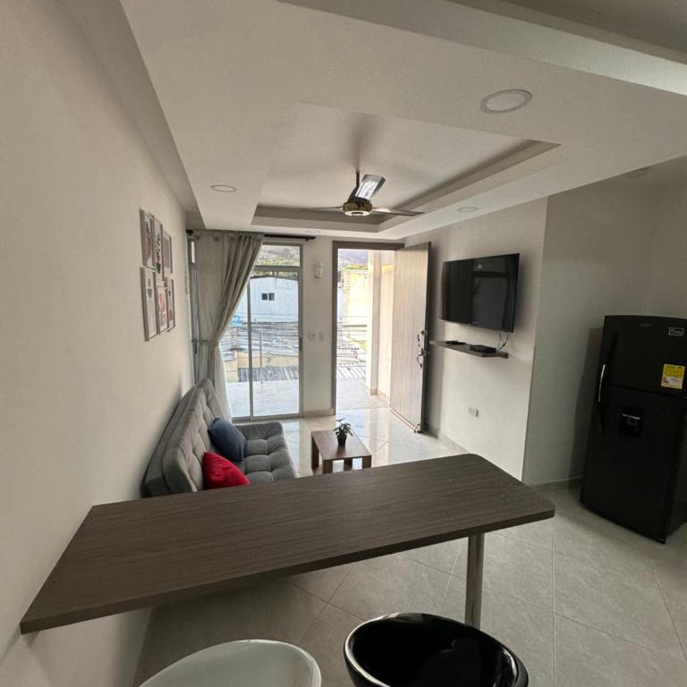 Hermoso Apartamento Vacacional en Gaira Santa Marta - 202 - Apartamento de 3 dormitorios - 8