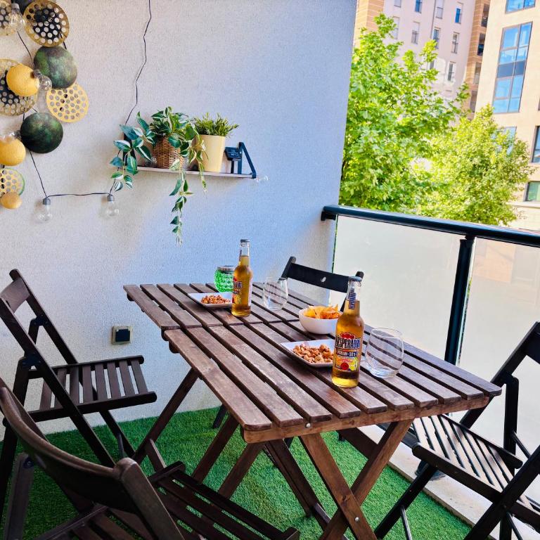T3 récent avec terrasse et parking - Two-Bedroom Apartment - 57