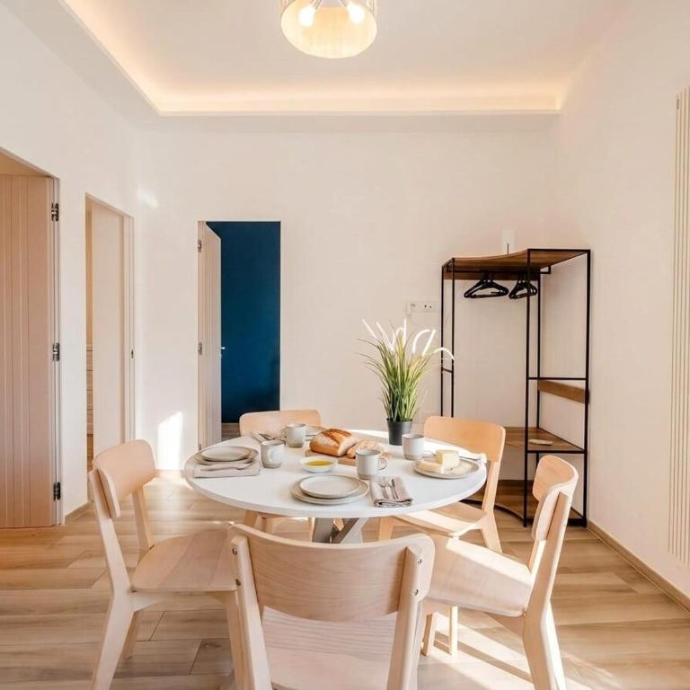 Oberdan Sky - Central Modern Loft - Three-Bedroom Apartment - 4
