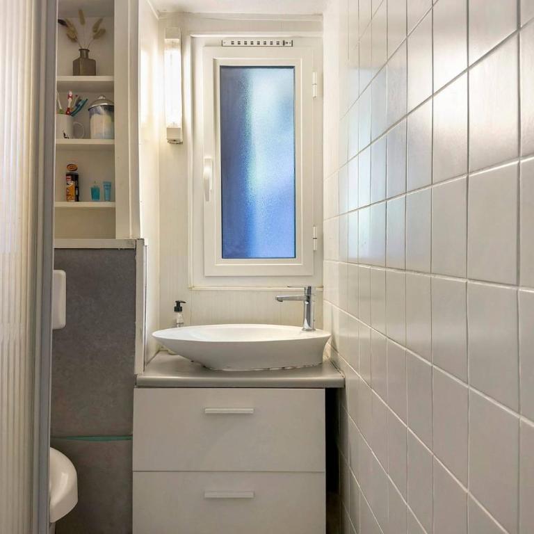 Appartement proche plage - Two-Bedroom Deluxe Apartment with Garden View - 13