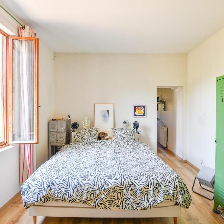 Maison avec terrasse & parking - Chartreux - Ferienhaus - 5