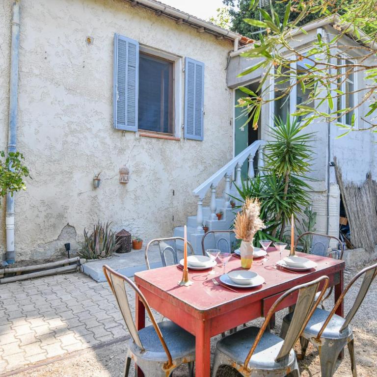 Maison avec terrasse & parking - Chartreux - Ferienhaus - 7