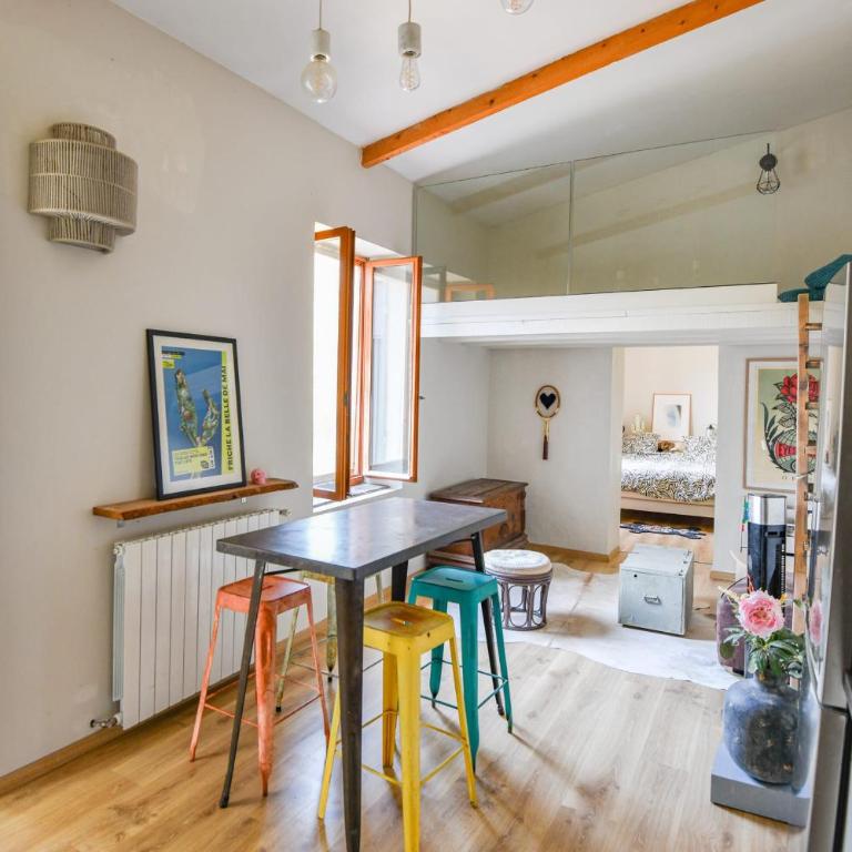 Maison avec terrasse & parking - Chartreux - Ferienhaus - 9