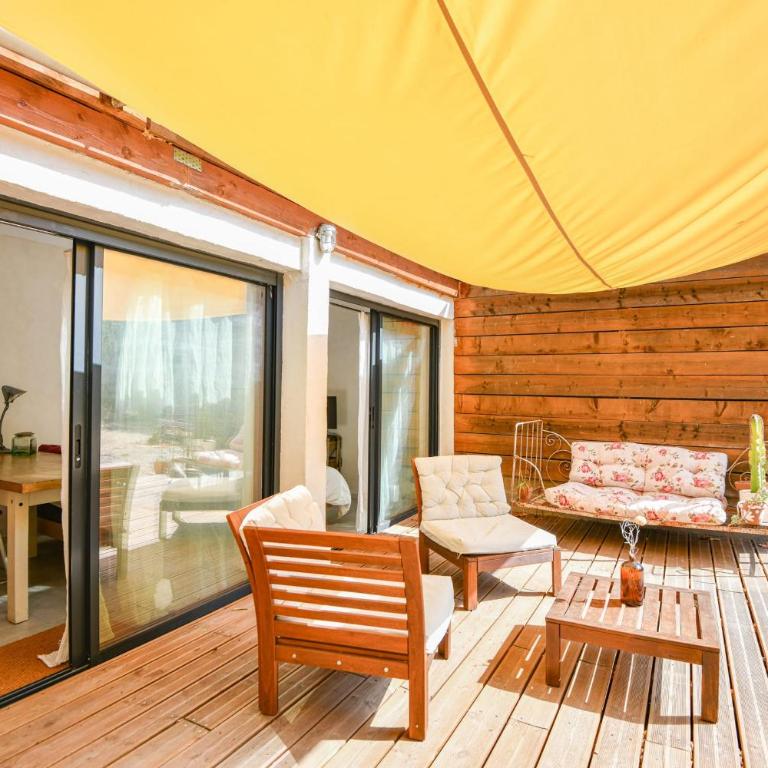 Maison avec terrasse & parking - Chartreux - Ferienhaus - 17