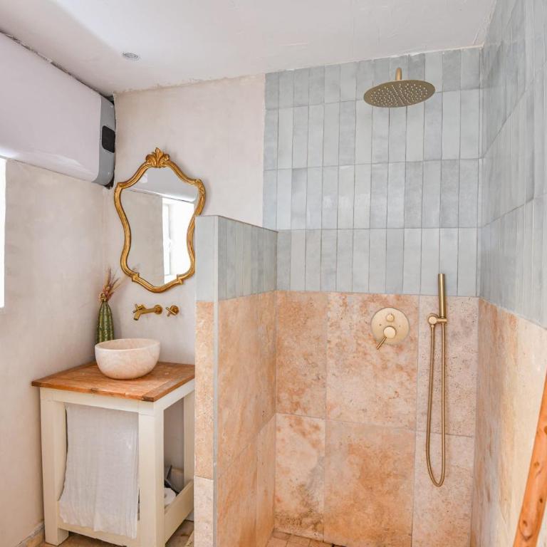 Maison avec terrasse & parking - Chartreux - Ferienhaus - 21