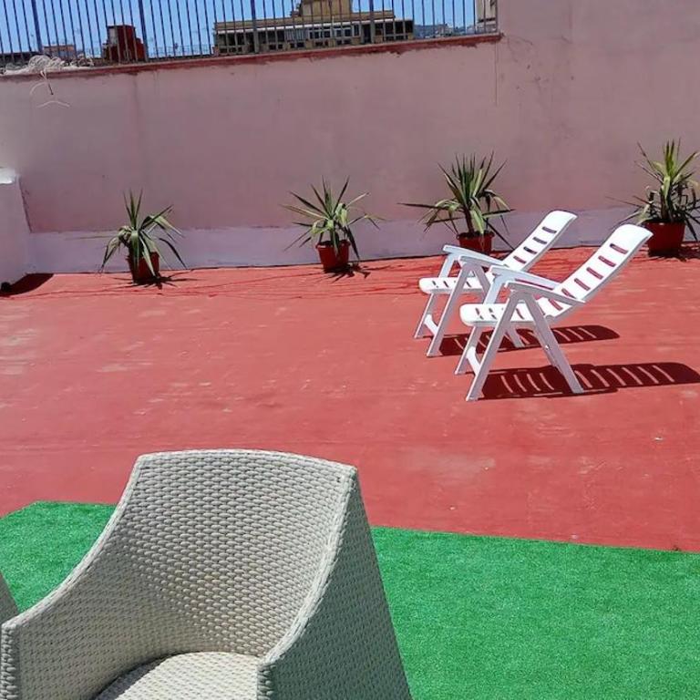 Vico Casanova with Terrace - Two-Bedroom Apartment - 26