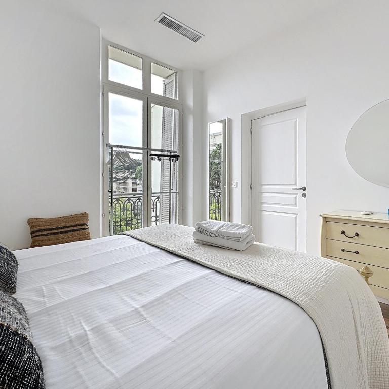 Beautifully renovated 3 bedroom apartment in the heart of Cannes - Apartamento de 3 dormitorios - 10