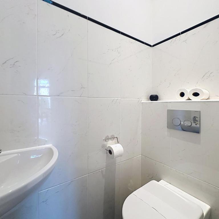 Beautifully renovated 3 bedroom apartment in the heart of Cannes - Apartamento de 3 dormitorios - 16