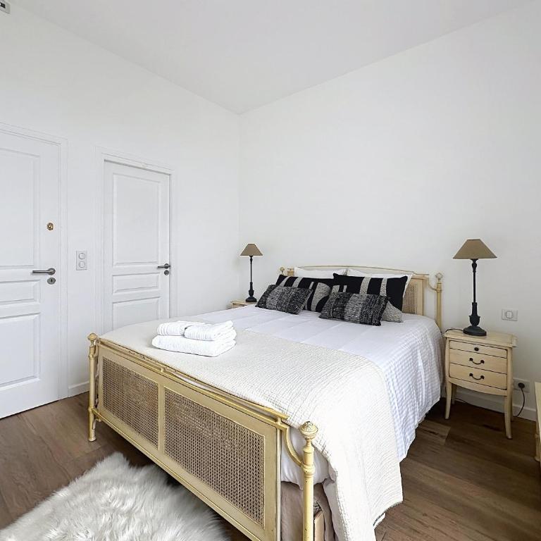Beautifully renovated 3 bedroom apartment in the heart of Cannes - Apartamento de 3 dormitorios - 3