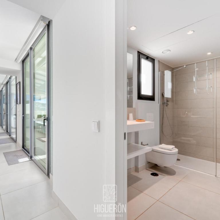 HigueronRentals The Bay - Appartamento con 3 Camere da Letto - 45