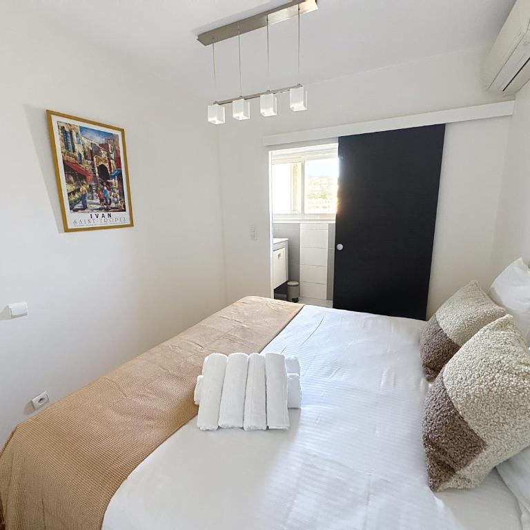 Beachfront 2-bedroom apartment with balcony - Appartement 2 Chambres avec Balcon et Vue sur la Mer - 6