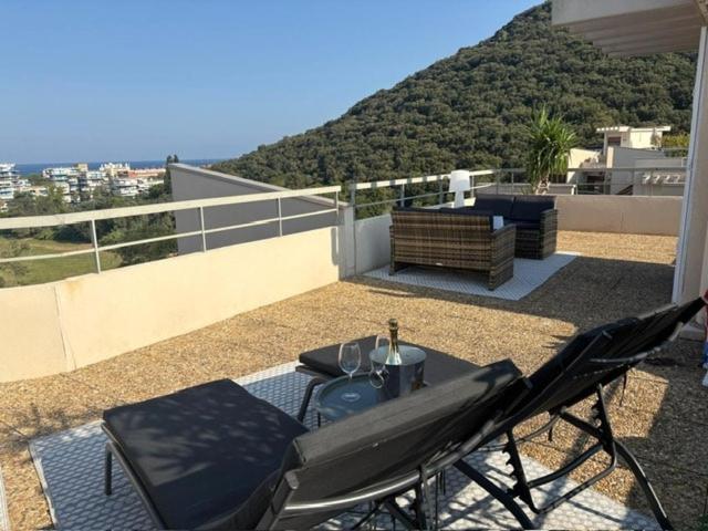 Toit terrasse Mandelieu La Napoule - Apartamento de 2 dormitorios - 35