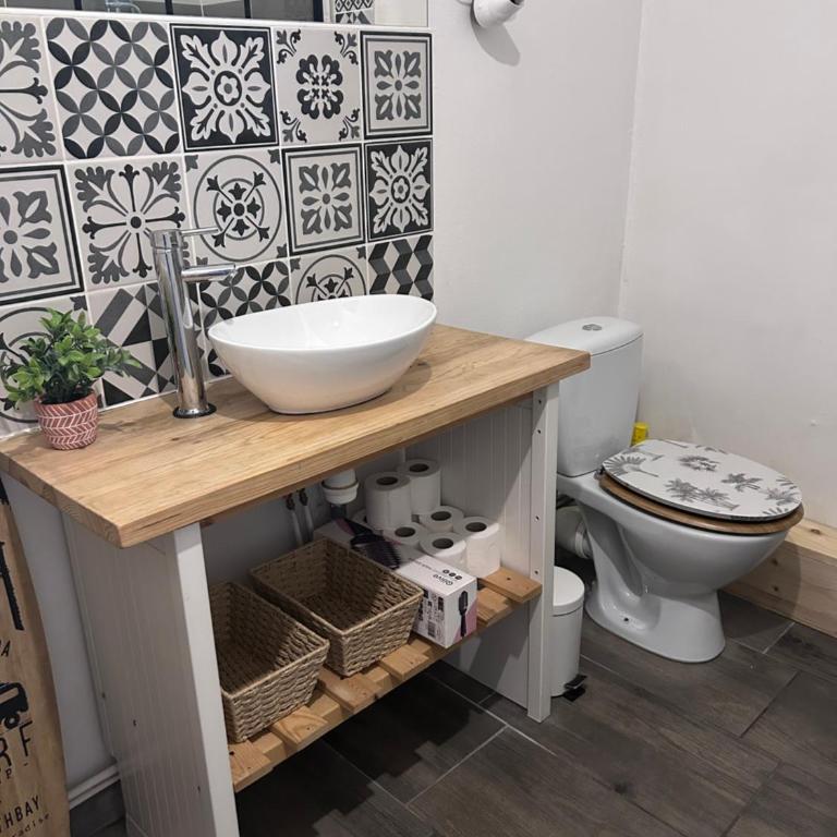 Larcadian - One-Bedroom Apartment - 9