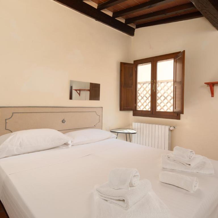 Zanobi Florence Central Stay - Three-Bedroom Apartment - 2