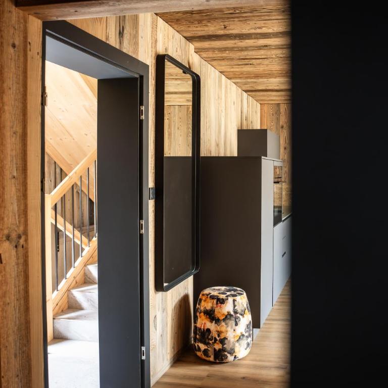 SLOW Fine Chalets, Private Dine & Spa - Superior Chalet - 6
