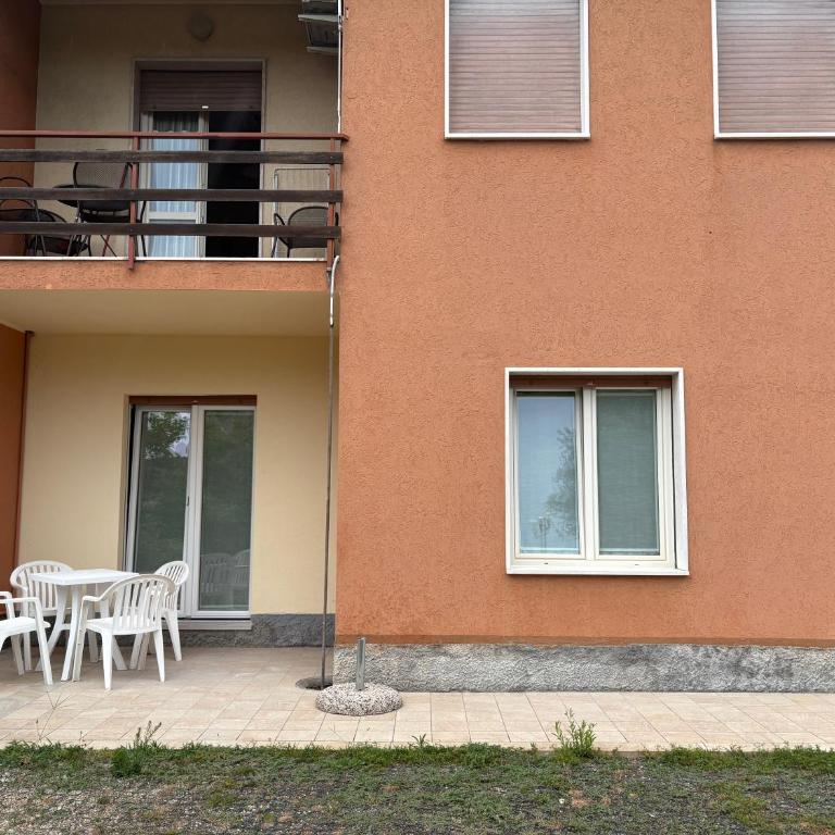 2 camere, 2 bagni e parcheggio, vicino al centro - Appartamento con 2 Camere da Letto - 28