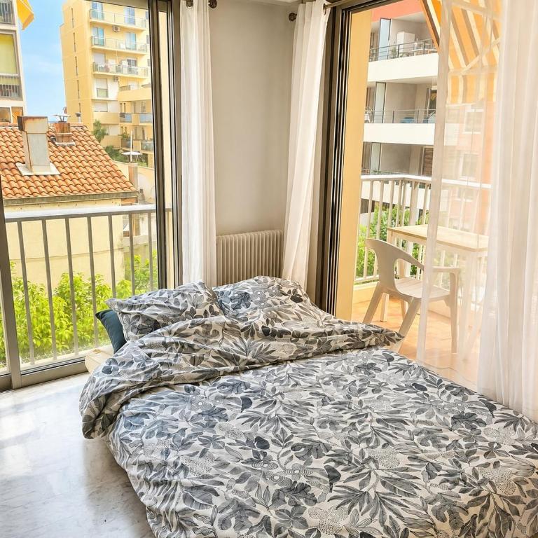 Studio avec balcon à 100m de la plage Menton Monaco - Apartment mit 1 Schlafzimmer - 15