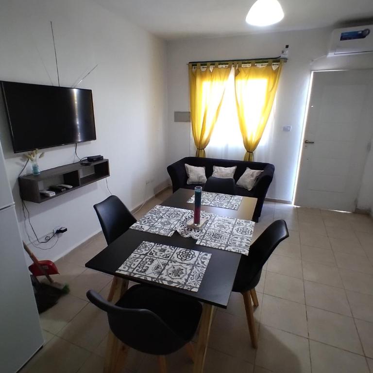 Departamento Barrio Colón - Two-Bedroom Apartment - 7
