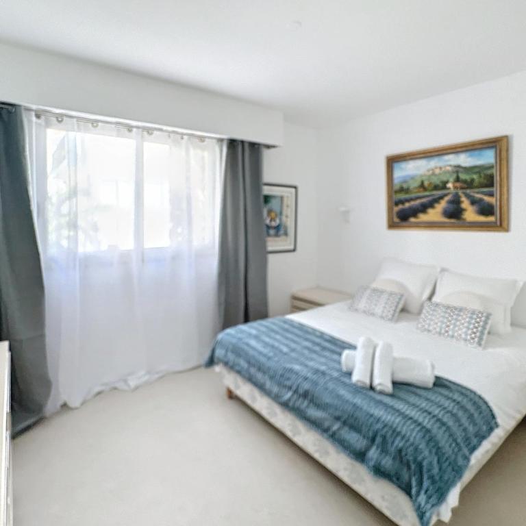 2 bedroom apartment with parking 3 mins from La Croisette beach - Appartement 2 Chambres avec Balcon - 4