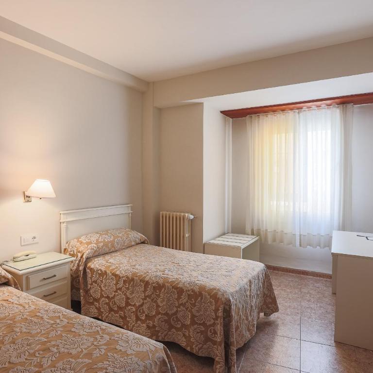 Hotel Riviera - Chambre Double Supérieure - 6