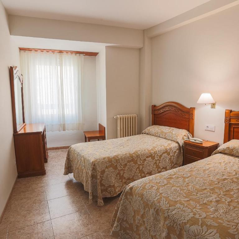 Hotel Riviera - Chambre Double Supérieure - 7