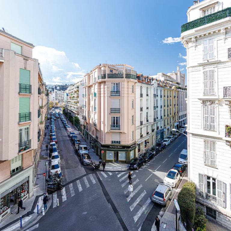 FEEL HOME - Deroulede - Appartement 2 Chambres Deluxe - 40