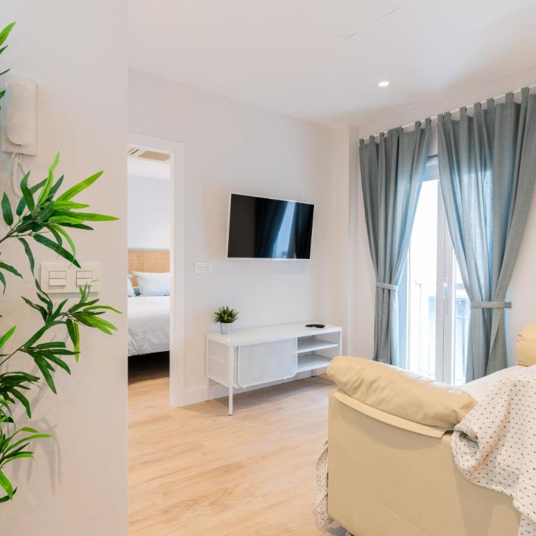 SevilleBnB Group- Santa Barbara Central Suites, Sevilla center - Apartamento con balcón - 9