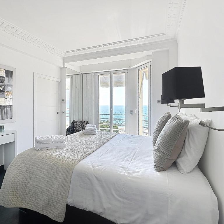 Stunning 2 bedroom flat with sea view on Croisette - Appartement - Vue sur Mer - 11