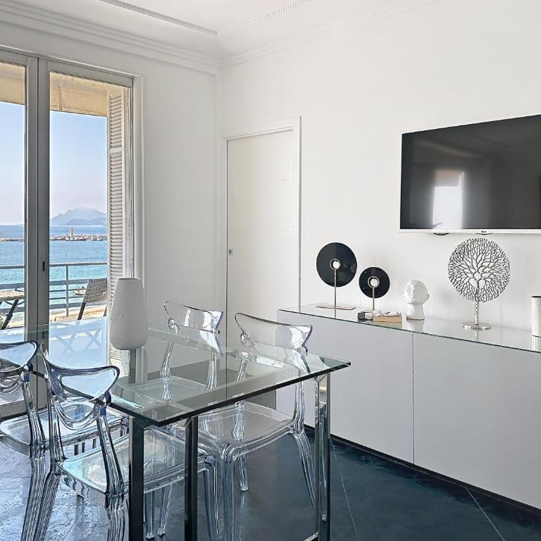 Stunning 2 bedroom flat with sea view on Croisette - Appartement - Vue sur Mer - 14