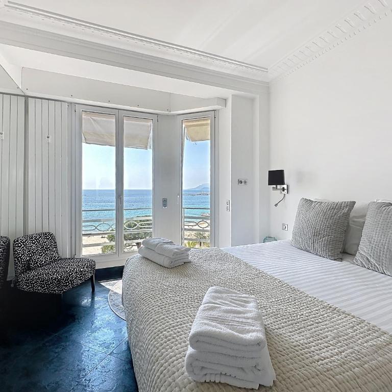 Stunning 2 bedroom flat with sea view on Croisette - Appartement - Vue sur Mer - 15