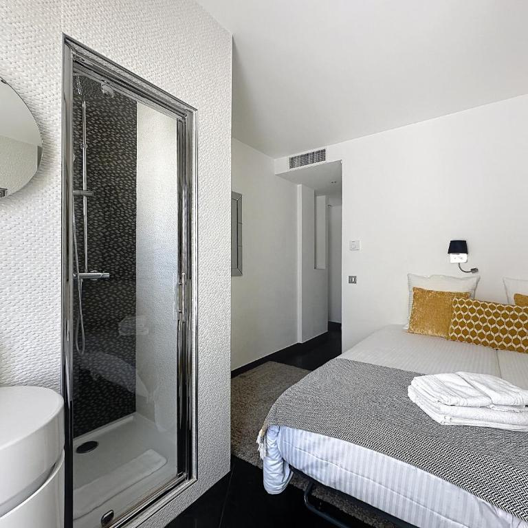 Stunning 2 bedroom flat with sea view on Croisette - Appartement - Vue sur Mer - 19