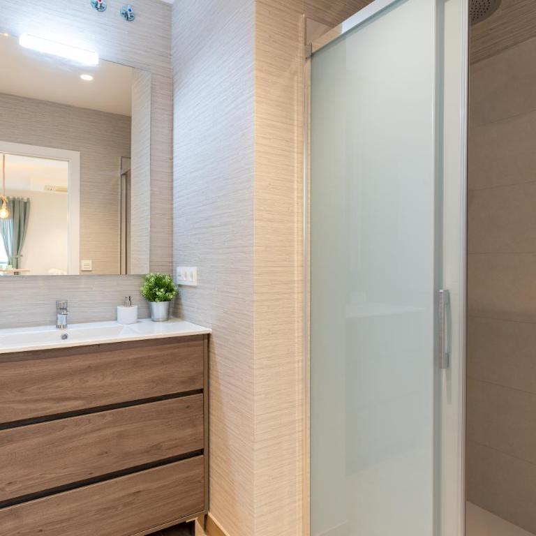 SevilleBnB Group- Santa Barbara Central Suites, Sevilla center - Apartamento con balcón - 15