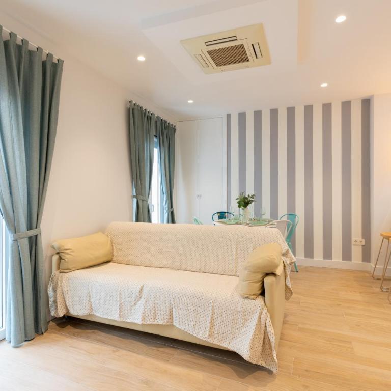 SevilleBnB Group- Santa Barbara Central Suites, Sevilla center - Apartamento con balcón - 16