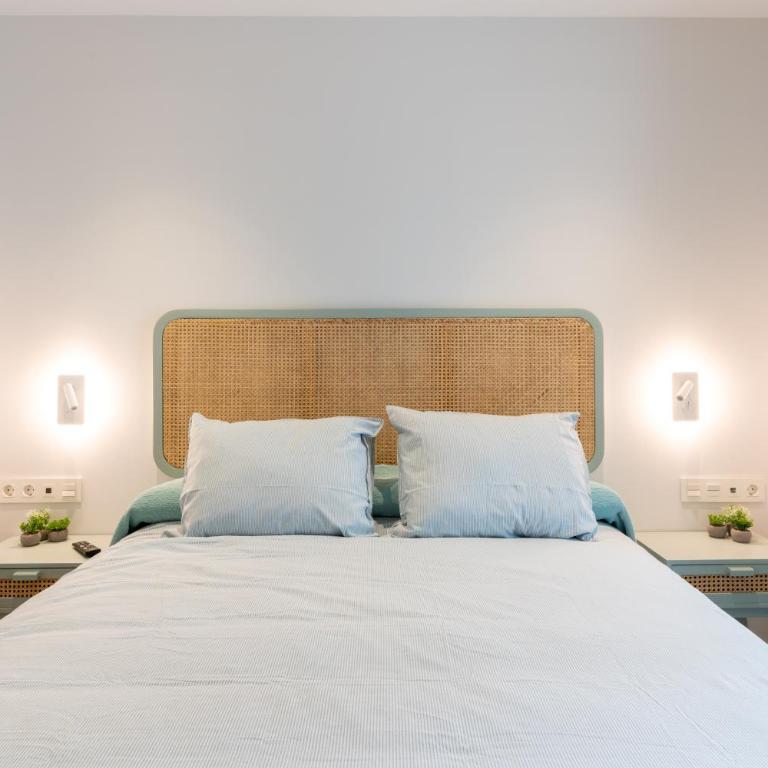 SevilleBnB Group- Santa Barbara Central Suites, Sevilla center - Apartamento con balcón - 4