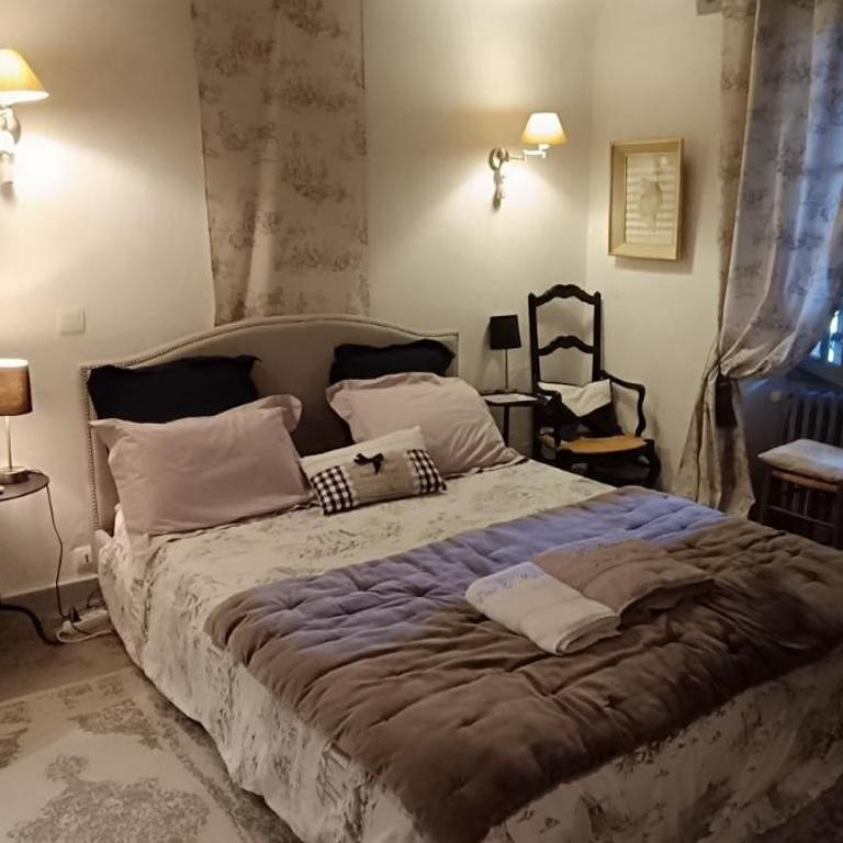Les Ormeaux - Room #1713701901 - 2