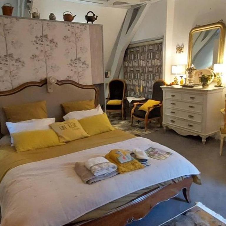 Les Ormeaux - Chambre Standard Lit Queen-Size - 1