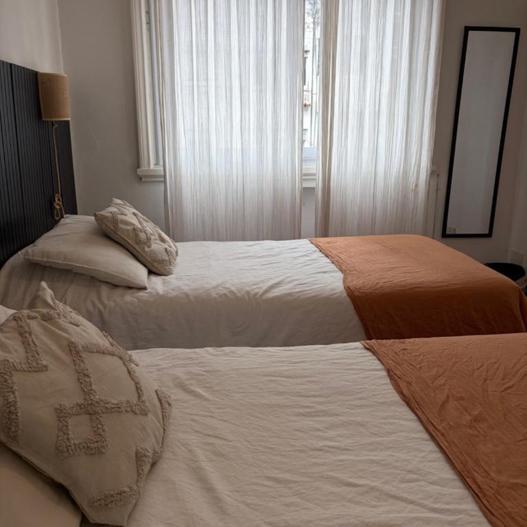 Departamento de 3 dormitorios amplio y luminoso en recoleta - Three-Bedroom Apartment - 15