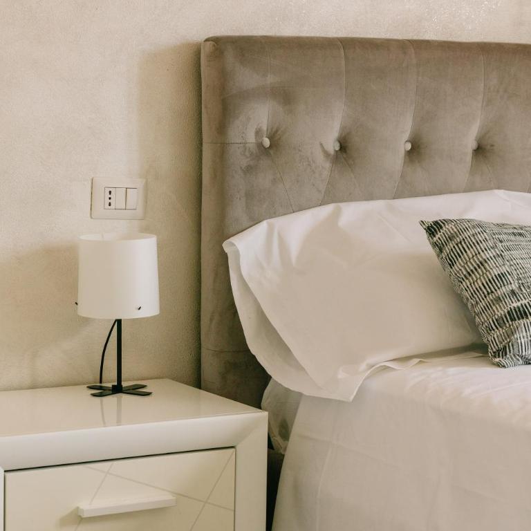 ALMA House Parma Università, FreeParking, Wi-Fi - Appartamento Deluxe con 2 Camere da Letto e Balcone - 18