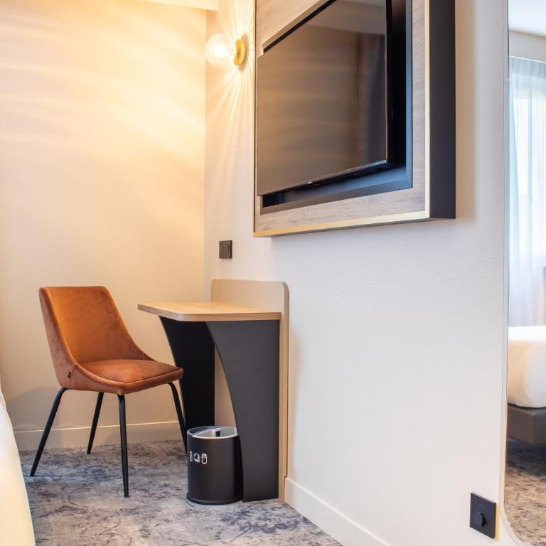 Brit Hotel Cahors Centre - Le Valentre - Chambre Lits Jumeaux Standard - 6